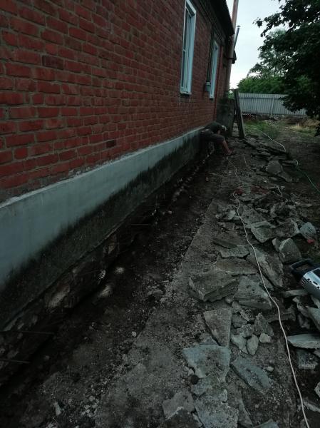 бетоншики:  устройство фундаментов, бетонирование дворов, демонтаж