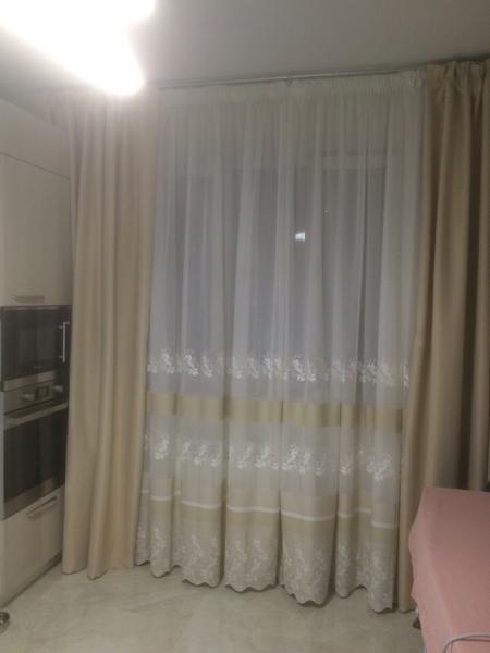 Лариса:  Пошив штор для дома и общественных заведений 