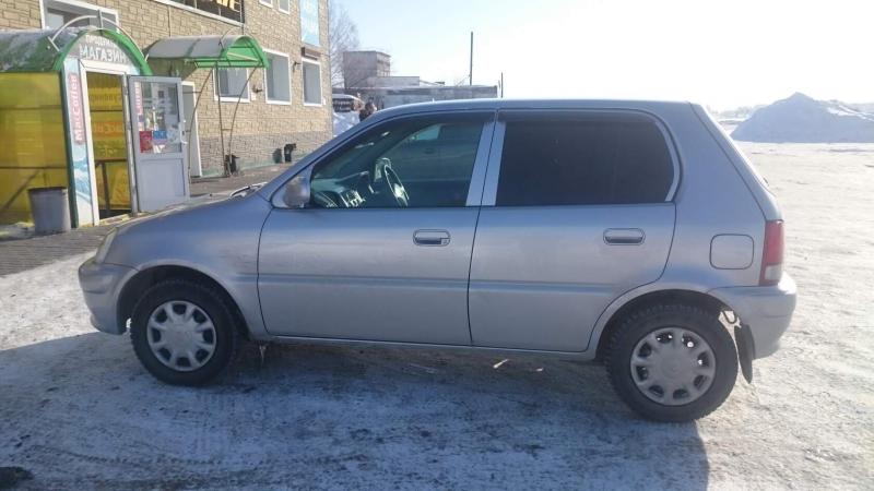 Авто под выкуп в барнауле. Toyota Duet, 2002. Хонда лого 1999. Тойота дуэт 2002 салон. Тойота дуэт 98 год.