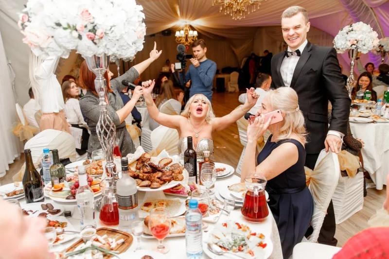Валерий и Юлия Антонюк:  Ведущие на свадьбу, корпоратив, юбилей