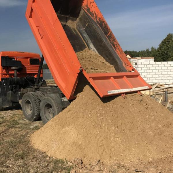 Николай:  Доставка песка, щебня, керамзита, бутового камня Пронск