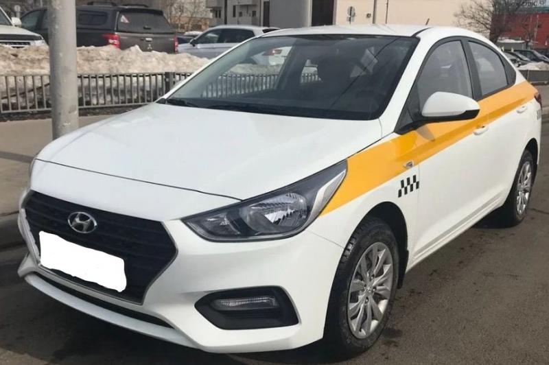 Сдам авто в аренду под такси. Hyundai Solaris 2020 Taxi. Hyundai Solaris 2017 такси. Хендай Солярис такси белый. Hyundai Solaris II такси.