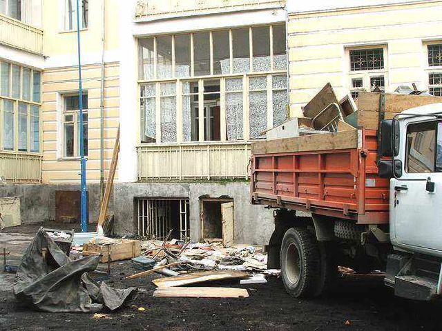 Дима:  Вывоз строительного мусора 