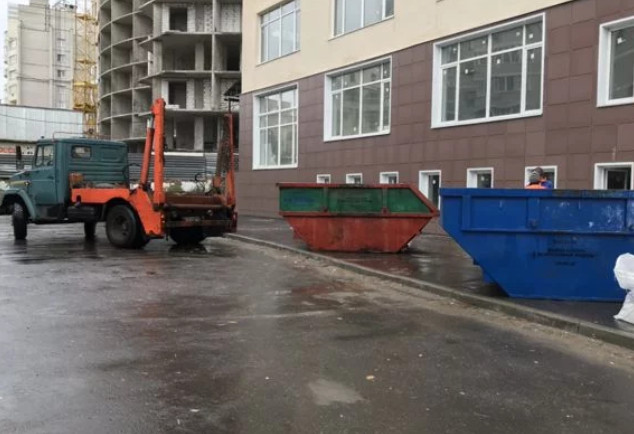 Виталий:  Вывезу мусор газелью или контейнером