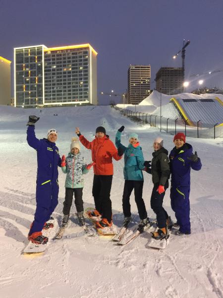 Дмитрий:  Красинструктор школа по горным лыжам и сноуборду 