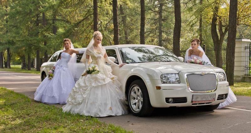владелец:  Прокат лимузинов на свадьбу