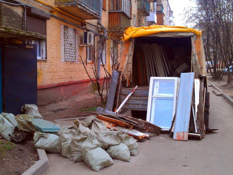 Константин:  Вывоз мусора в Москве и области