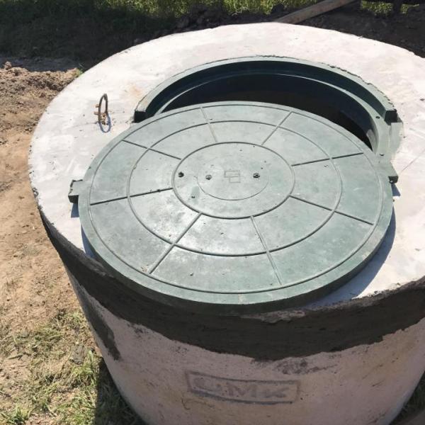 Руслан:  Копка колодцев и септиков из бетонных колец 