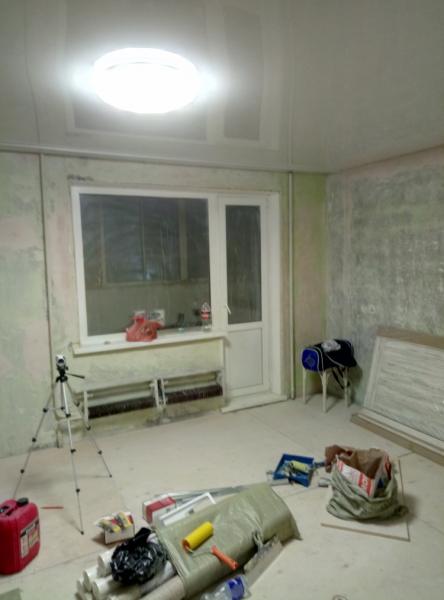 Егор:  Демонтаж в квартире. снять обои, потолок. ламинат. пол
