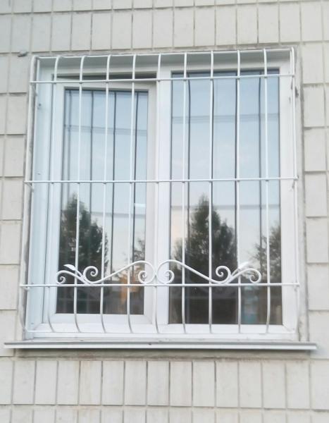 Андрей А:  Решетки на окна и балконы.
