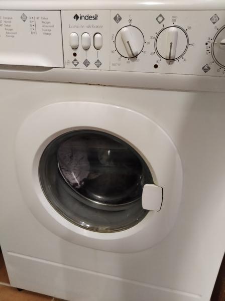 Олег :  Ремонт стиральных машин и электроплит на дому