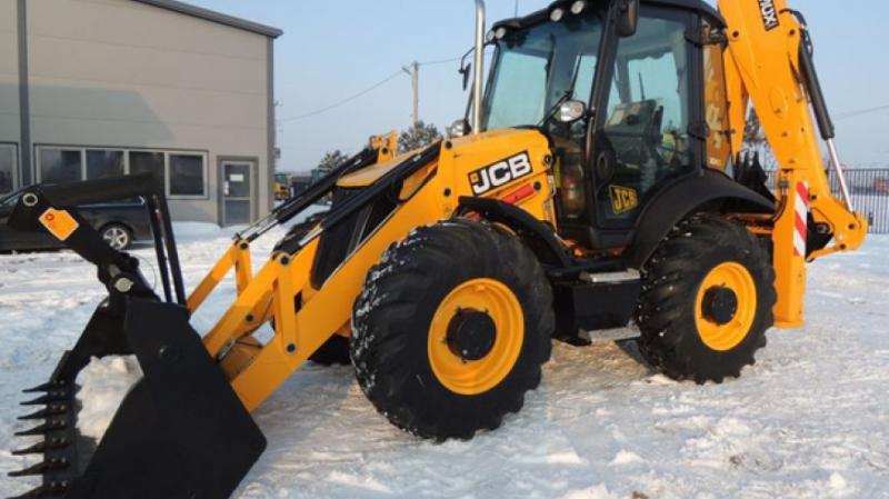 Ирина:  Аренда экскаватора-погрузчика JCB 3СХ.