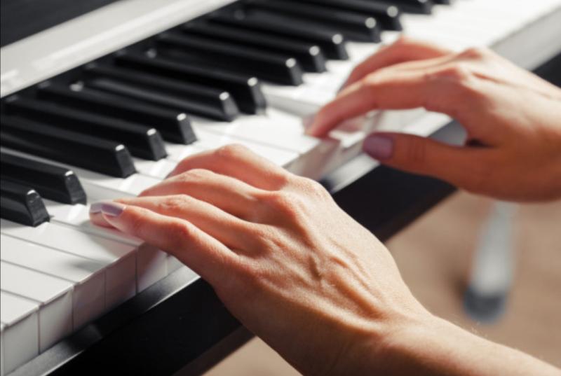 Евгения:  Уроки фортепиано