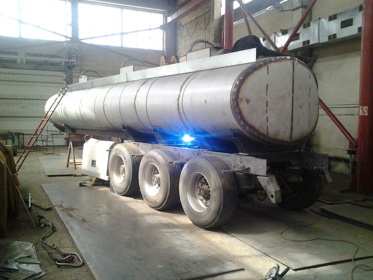 вагон 15-1209. камаз 52213 битумовоз. полуприцеп-цистерна нефаз-9638-10. контейнер цистерна для перевозки сжиженного газа ogpu 000069-1. подушка под цистерну нефаз 66062 10.