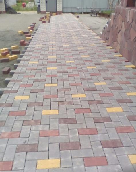 Макар:  Укладка тротуарной плитки в Екатеринбурге и области 