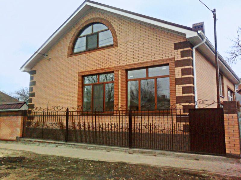 Андрей:  Строительство кирпичных домов и коттеджей в Ростове-на-Дону
