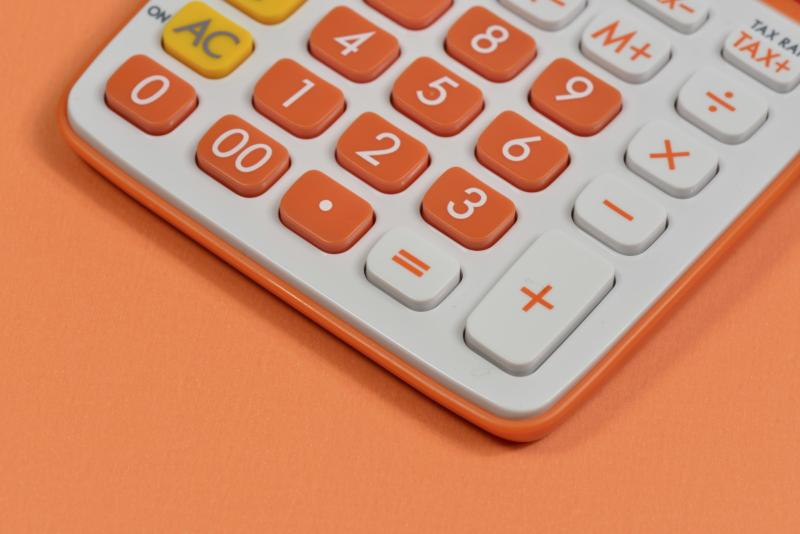 Анита:  Качественные бухгалтерские услуги от Оранжевого калькулятора