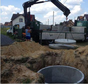 Алексей:  Построим выгребную яму из бетонных колец