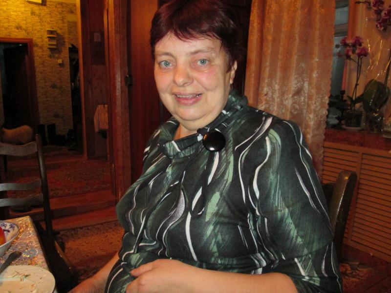 Зоя Николаевна:  помощь по дому