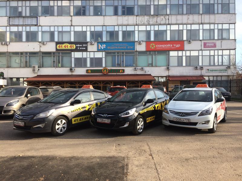 Антон Соколов:  Водитель такси 