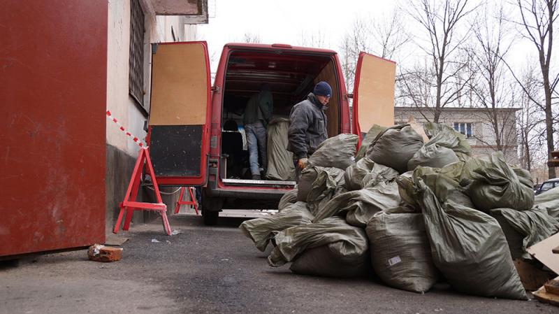 Дима:  Вывоз мусора уборка ломаем дома сараи