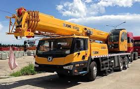 Александр:  Услуги автокрана ХСМG QY25k, 25 тонн.