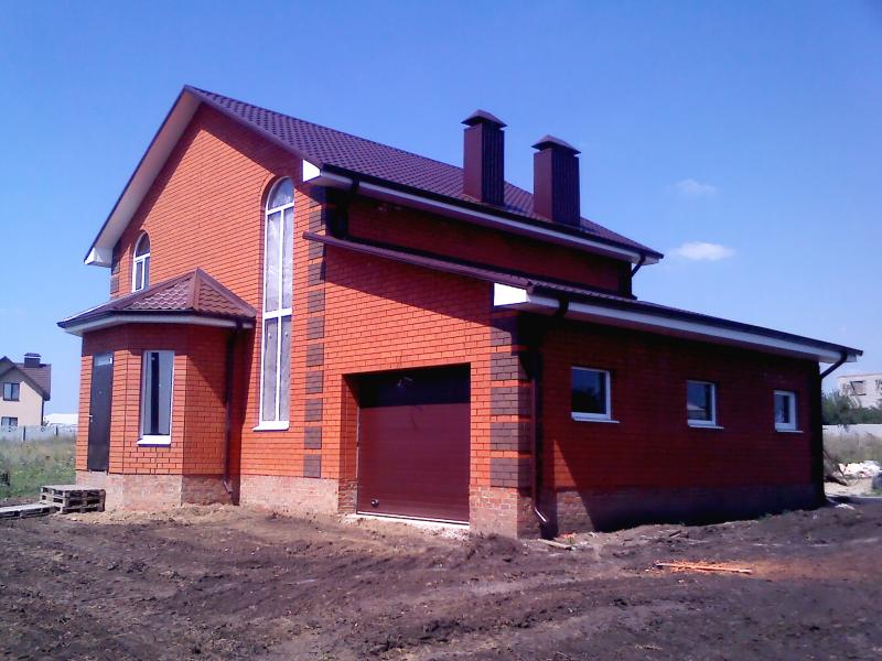 Николай:  Строительство  домов и коттеджей из кирпича и блоков.