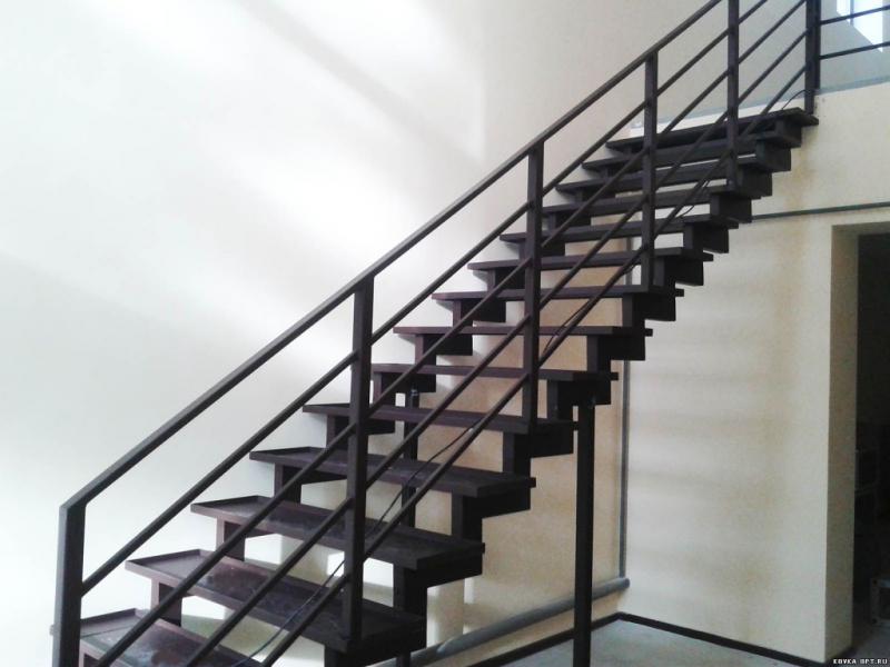 Владимир:  Изготовления металлических лестниц для дома дач и коттеджа