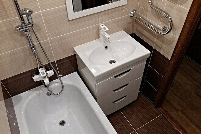 Дмитрий:  Ремонт ванной комнаты от 35 000 руб.  за 10 дней!