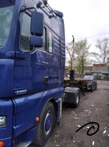 Виталий:  Услуги контейнеровоза
