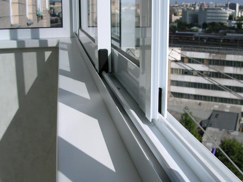Оконный двор DSK:  Балкон под ключ