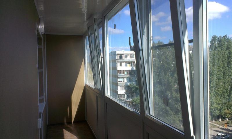 Александр:  Окна, остекление балконов лоджий и их ремонт в Салыме 