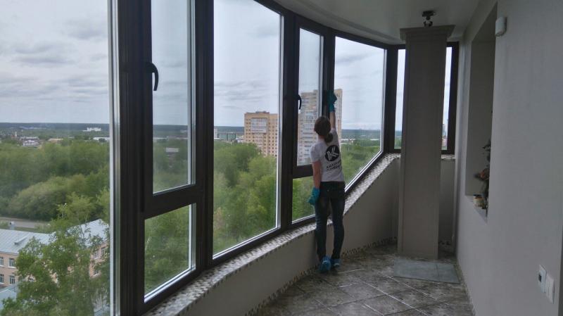 Калинин Клининг Пермь:  Мытье окон, мойка балкона клининг уборка