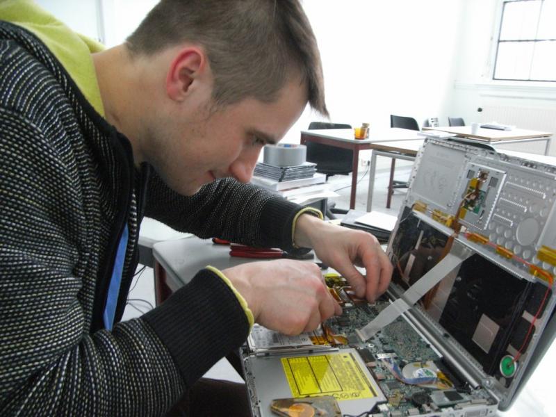 Сергей:  Частный компьютерный матер, ремонт компьютеров Королев