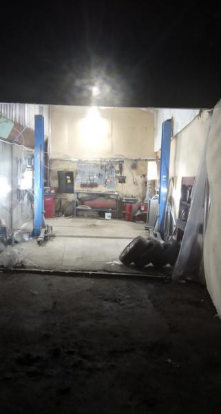 Рашад:  Автосервис самообслуживания гараж на час ЗАО