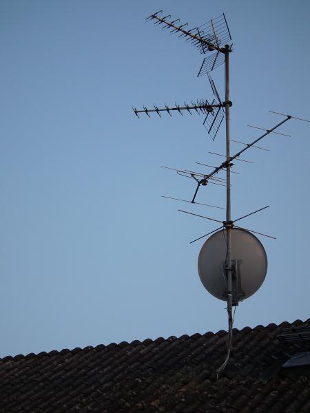 Михаил:  Настройка антенн Установка антенн Обслуживание антенн 
