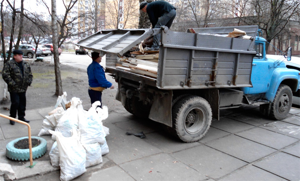 Дмитрий:  Вывоз строительного мусора, старой мебели и хлама Газель
