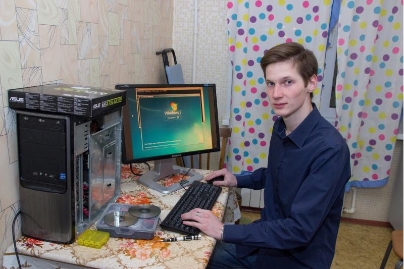 Кирилл:  Ремонт ноутбуков и компьютеров. Установка Windows.