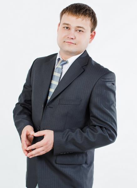 Евгений:  Адвокат и юрист в Дивногорске
