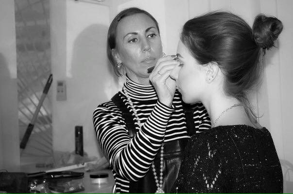 Елена Суркова:  Курсы макияжа в школе Шангри-Ла