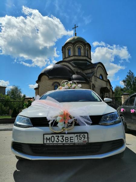 Елена :  Автомобиль на свадьбу 