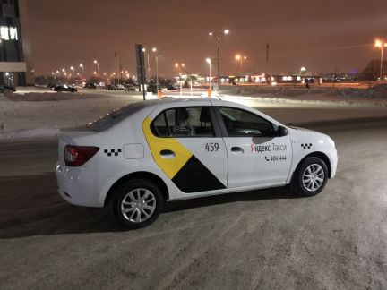 Ришат:  Аренда авто Яндекс такси
