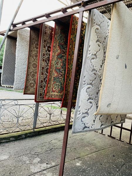 Армен:  Стирка ковров и штор 