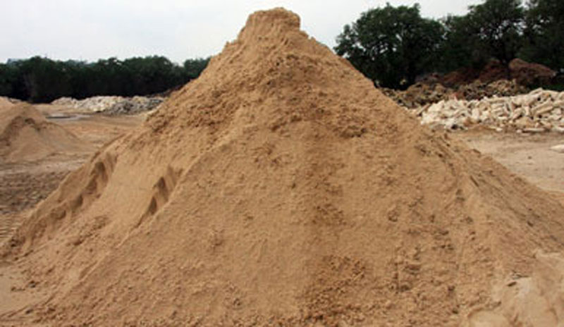 Спецтехника:  Песок с доставкой по городу Жукову