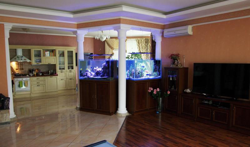 Олег:  Обслуживание морских и пресноводных аквариумов 