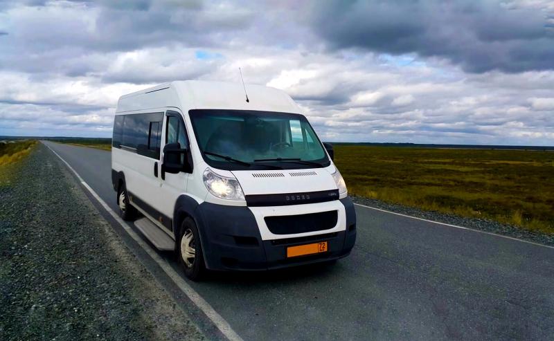 Корпоративные автобусы для сотрудников. Водитель автобуса. Перевозка пассажиров микроавтобус. Работа водитель пассажирские перевозки. Спринтер грузопассажирский бишкек.