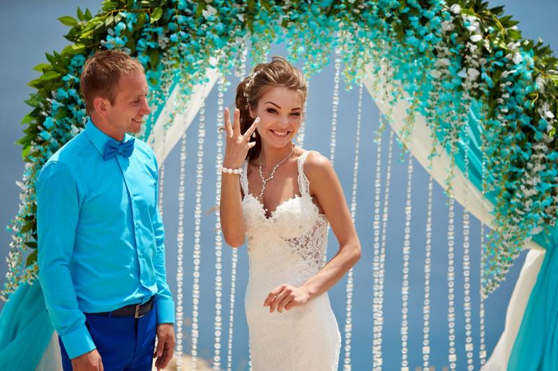 Анастасия:  Свадьбы на берегу моря в Севастополе и в Крыму 