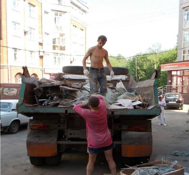 Николай:  Вывоз строительного и бытового мусора.