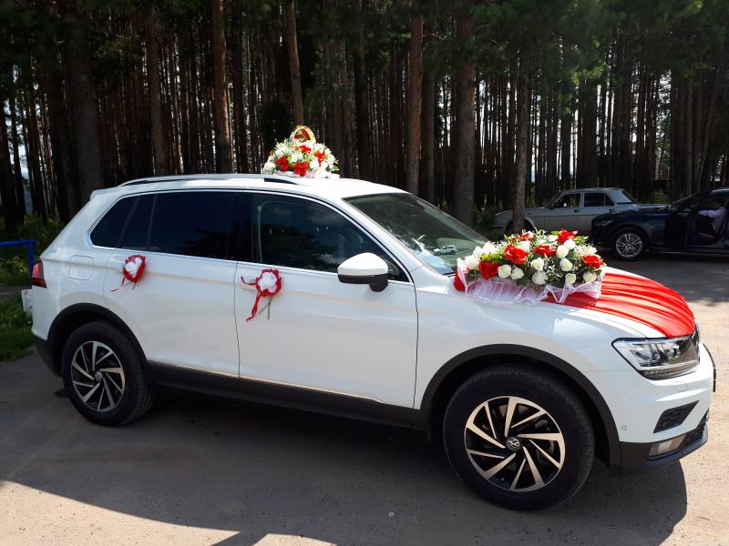 Владимир:  Аренда на свадьбу белоснежного VW ТIGUАN II 