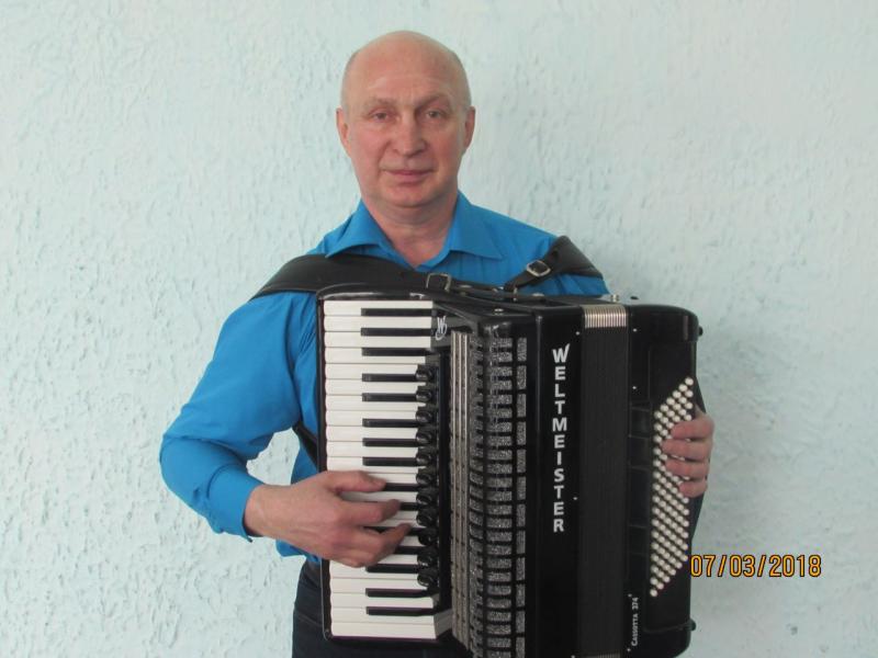 Сергей:  музыка на свадьбы и торжества